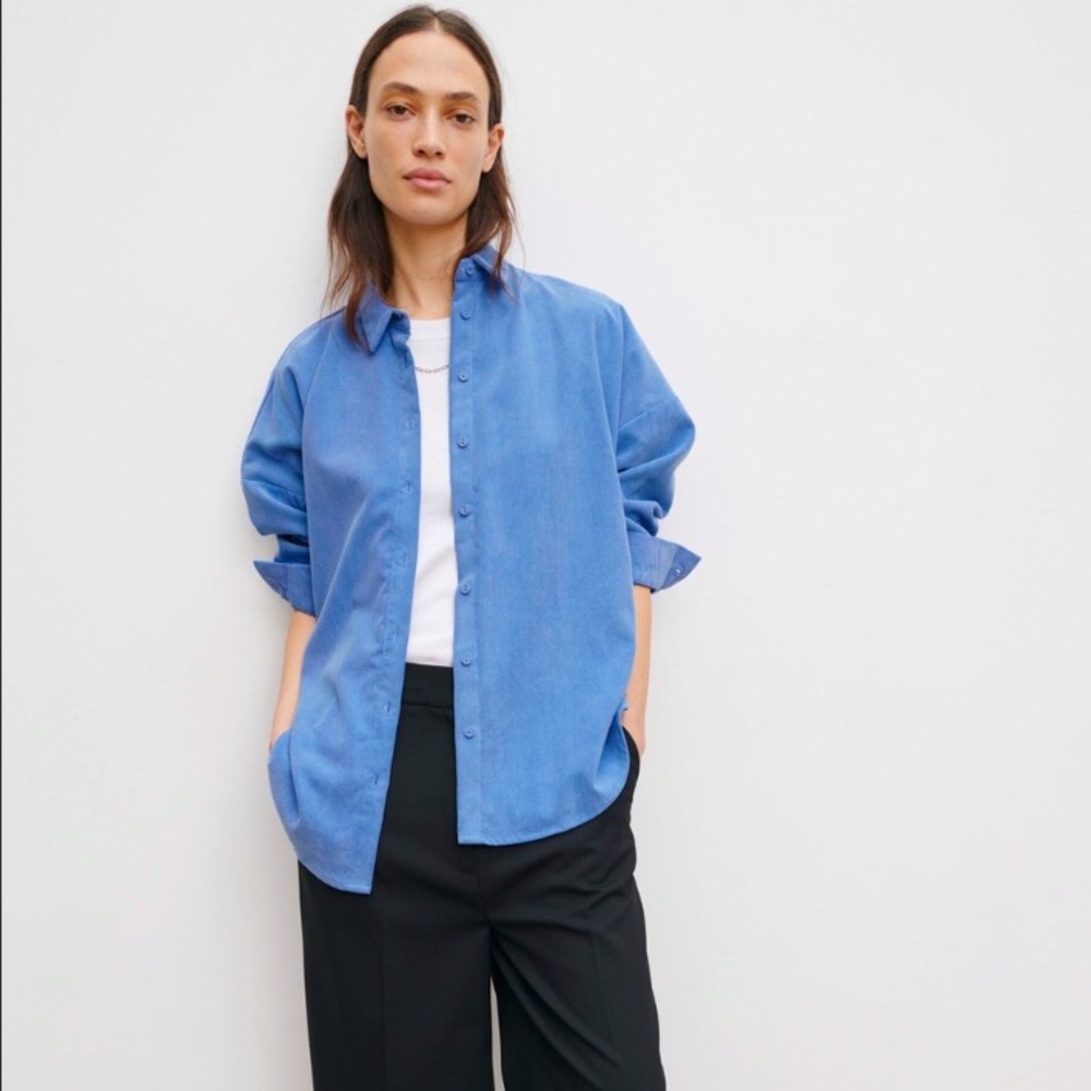 Zara’s blue corduroy oversized shirt/shacket - Picture 2 of 8